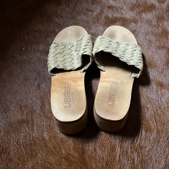 Liberte size 6 sandal - Picture 13 of 15